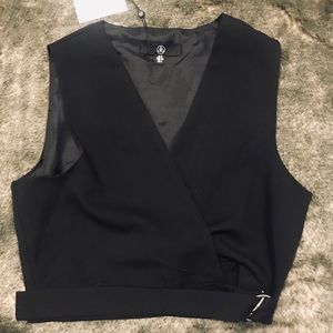 New Missguided Black Crop Top